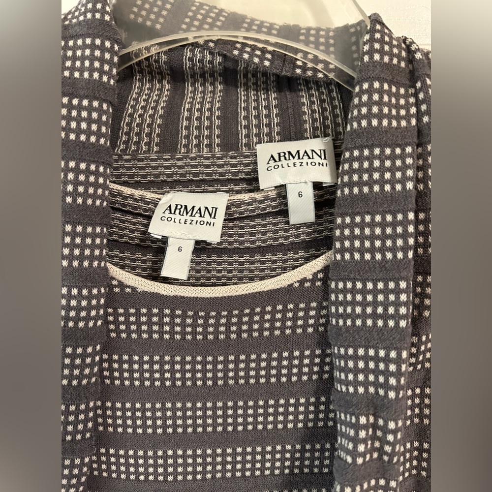 ❌SOLD❤️Armani callezioni knit tank top and cardigan set - Picture 3 of 5